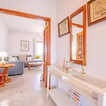 Crossing Keys, Two Bedrooms, 아파트 *