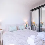 Crossing Keys, Two Bedrooms, 아파트 페하구도