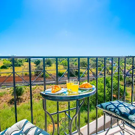 Apartment Crossing Keys, Two Bedrooms, *