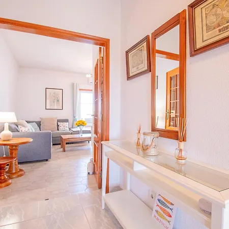 Crossing Keys, Two Bedrooms, Apartment *