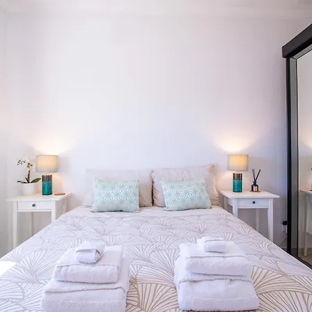 Apartment Crossing Keys, Two Bedrooms, Ferragudo (Faro)