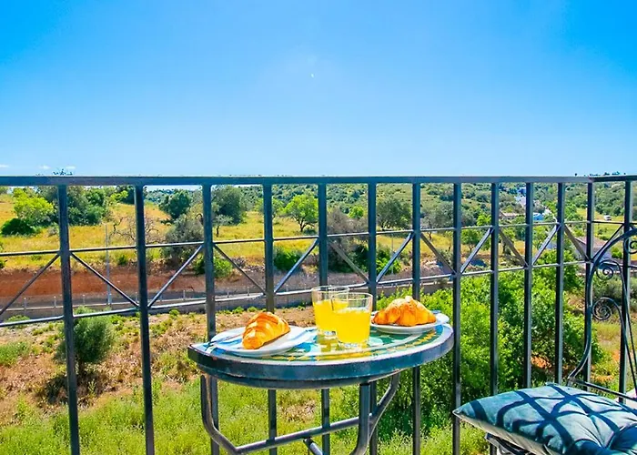 Апартаменты Crossing Keys, Two Bedrooms, *