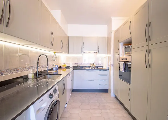 Crossing Keys, Two Bedrooms, *