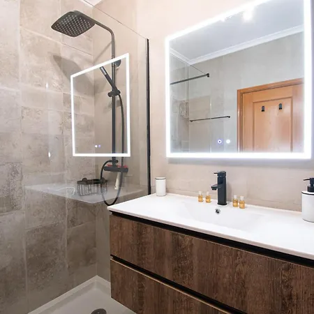 Crossing Keys, Two Bedrooms,