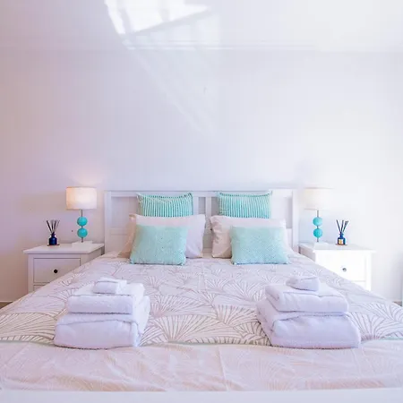 公寓 Crossing Keys, Two Bedrooms,